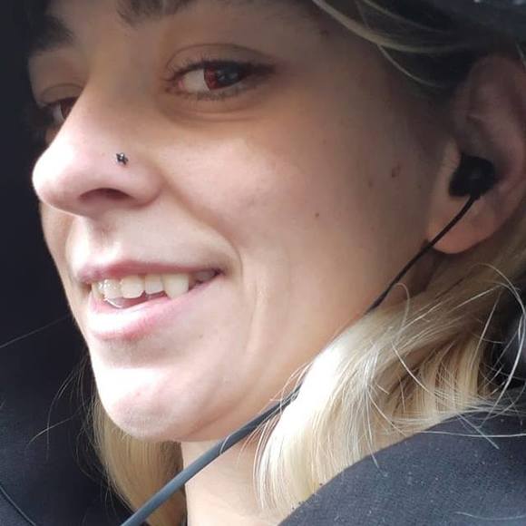 Meet your Posher, Sacha - Picture 1 of 1